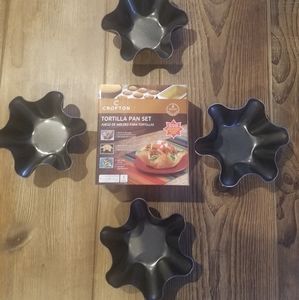 Crofton Tortilla Pan Set
